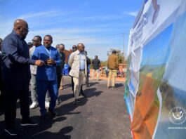 Félix Tshisekedi inspecte la route Kolwezi–Solwezi