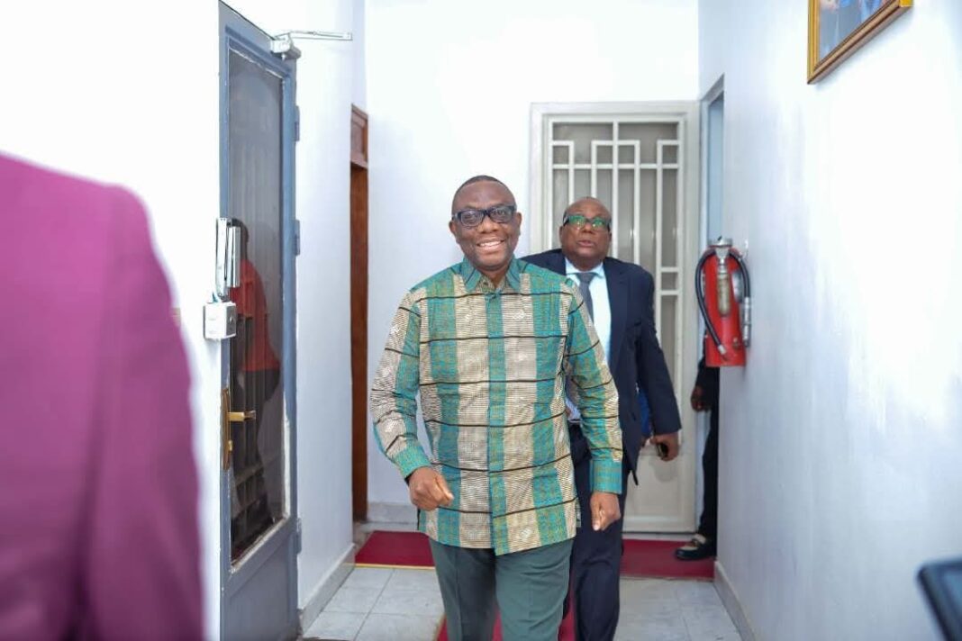 Élections à la FECOFA : Bosco Mwehu Beya Kofela retire officiellement sa candidature à la présidence Élections à la FECOFA : Bosco Mwehu Beya Kofela retire officiellement sa candidature à la présidence
